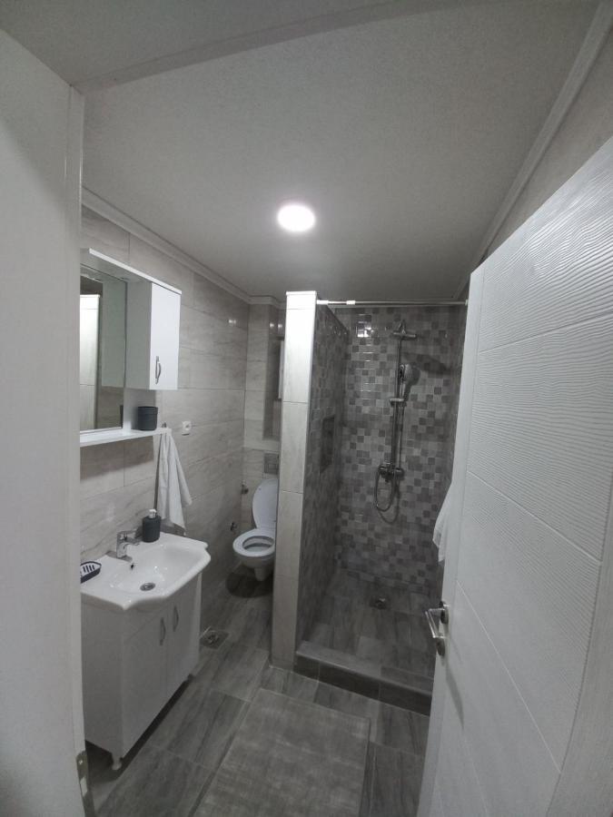 Adagio Studio Apartment Плав Екстериор снимка